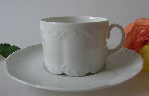 Rosenthal Monbijou weiss Teetasse mit Untertasse 0,15 l