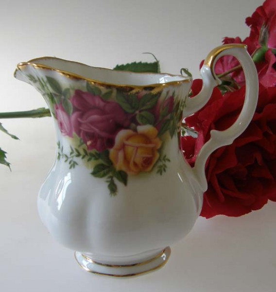 Royal Albert Old Country Roses Milchkännchen 0,15 l