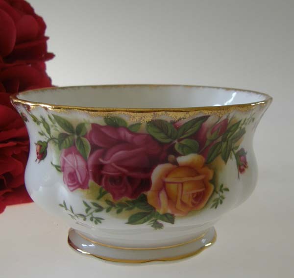 Royal Albert Old Country Roses Zuckerschale 0,20 l