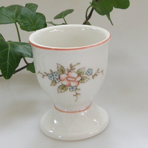 Villeroy &amp; Boch Rosette Eierbecher Höhe 6 cm