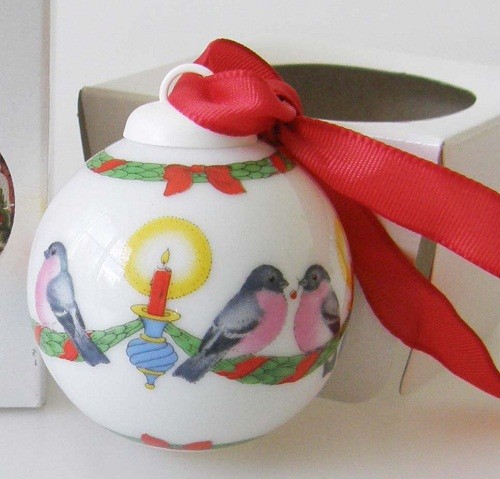 Hutschenreuther Porzellan Mini-Weihnachtskugel Motiv Vogelreigen