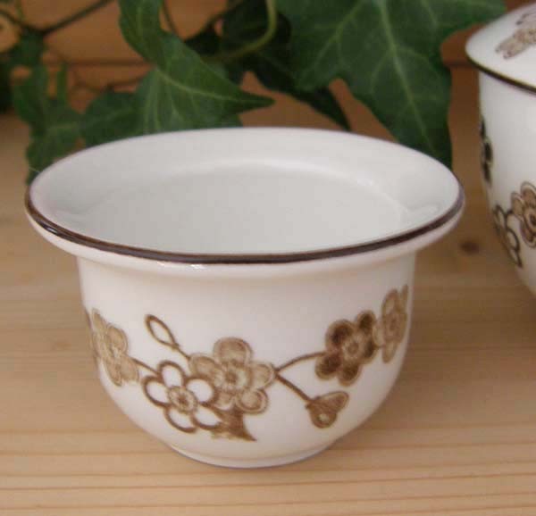 Japonica Jacqueline Lynd Eierbecher