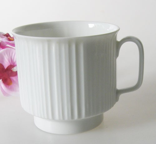 Rosenthal Variation Secunda weiss Kaffeetasse 1tlg.