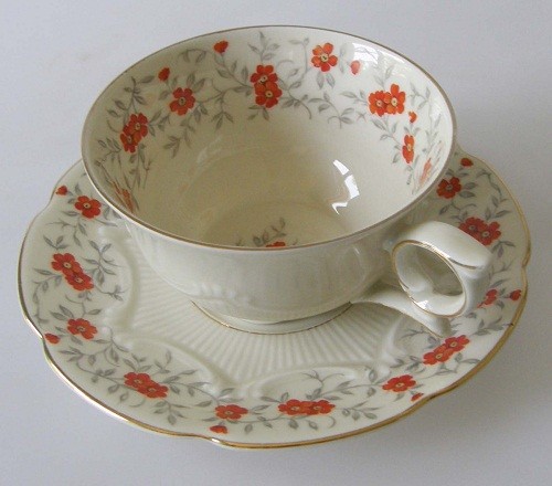 Bavaria Schumann Blumendekor Orange/Goldrand Kaffee-/Teetasse 2-teilig