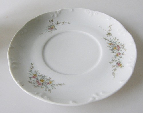 Rosenthal Monbijou Grüne Ranke Untertasse 15 cm für Kaffee