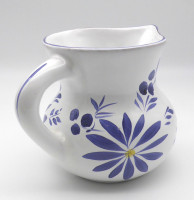 Vorschau: Krug Keramikkrug in weiss-blau Blumendekor Vorschau: Krug Keramikkrug in weiss-blau Blumendekor